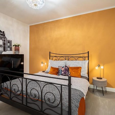The Kiss - Luxurioeses City Loft Am Naschmarkt Viena Exterior foto