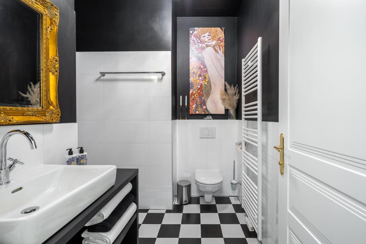 The Kiss - Luxurioeses City Loft Am Naschmarkt Viena Exterior foto
